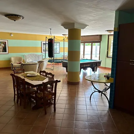 Candida Bed & Breakfast